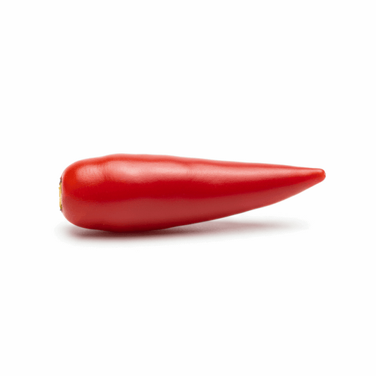 piment rouge court (2 cm) légèrement allongé et pointu, de type piment thai